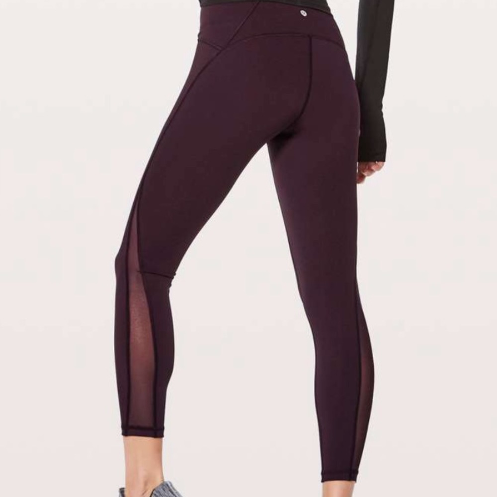 🚫 sold*! 🚫 Lululemon Train Times 7/8
